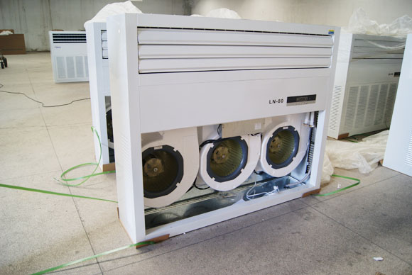 商用水空調生產現場